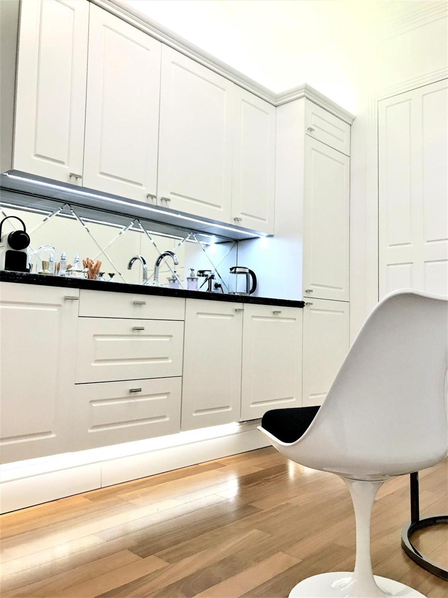 وارسو Mondrian Luxury Suites & Apartments Market Square IV الغرفة الصورة