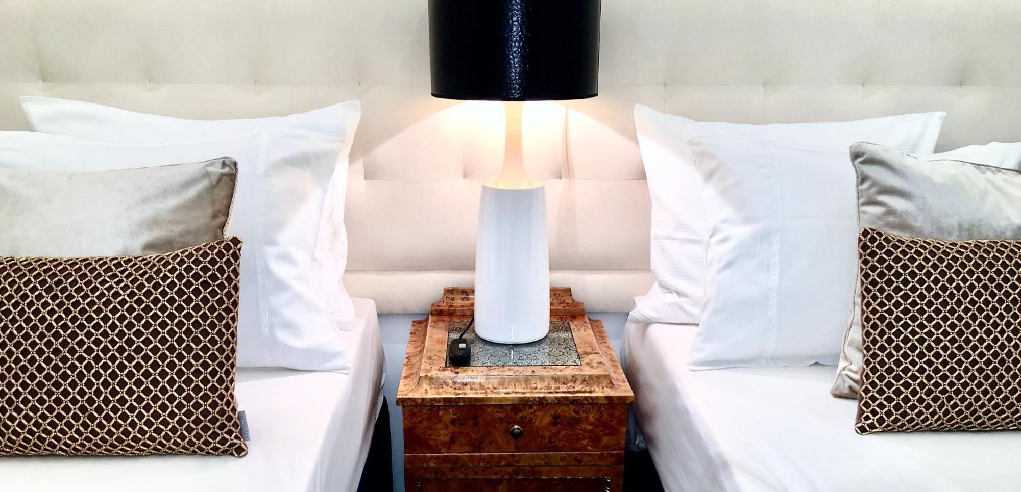 وارسو Mondrian Luxury Suites & Apartments Market Square IV الغرفة الصورة